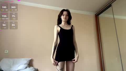 Lauren online show from 06-22-26, 09:06