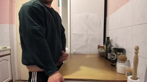 Snapshot of doriancretu95 chatting on 01-18-25, 06:53 menu below online show from 01-18-25, 06:53