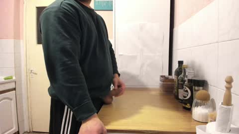 Snapshot of doriancretu95 chatting on 01-19-25, 07:47 menu below online show from 01-19-25, 07:47