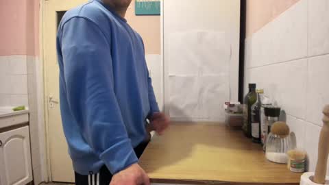 Snapshot of doriancretu95 chatting on 01-30-25, 08:31 menu below online show from 01-30-25, 08:31