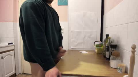 Snapshot of doriancretu95 chatting on 03-01-25, 04:37 menu below online show from 03-01-25, 04:37