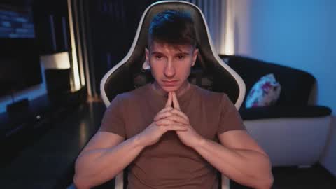 Dorian Reyes online show from 11-10-25, 11:48