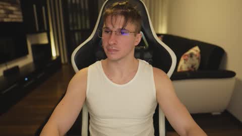 Dorian Reyes online show from 01-08-26, 01:08