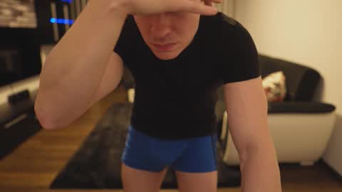 Dorian Reyes online show from 02-11-26, 02:27