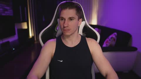 Dorian Reyes online show from 05-19-26, 10:27