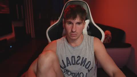 Snapshot of dorianreyes chatting on 07-10-26, 01:54 Dorian Reyes online show from 07-10-26, 01:54