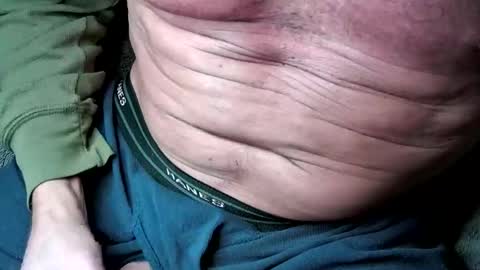 Snapshot of doriansez chatting on 12-19-25, 04:30 doriansez online show from 12-19-25, 04:30