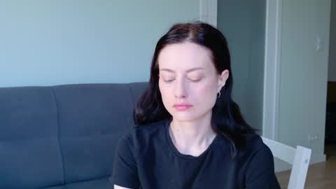 Snapshot of dormineaa chatting on 07-25-26, 06:33 dormineaa online show from 07-25-26, 06:33