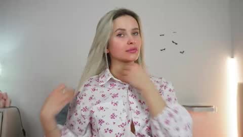 Amy online show from 01-09-26, 10:00