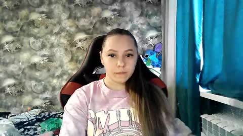 Dorrie Ann online show from 04-15-26, 10:22