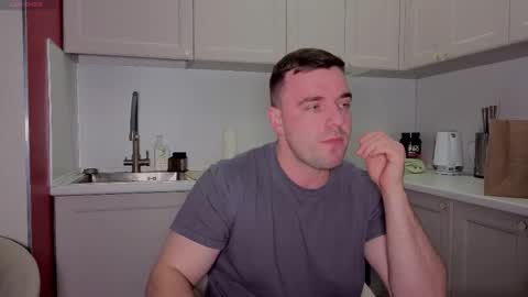 Sasha online show from 09-28-25, 05:51