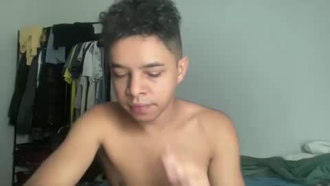 dotadinha online show from 04-22-26, 01:56