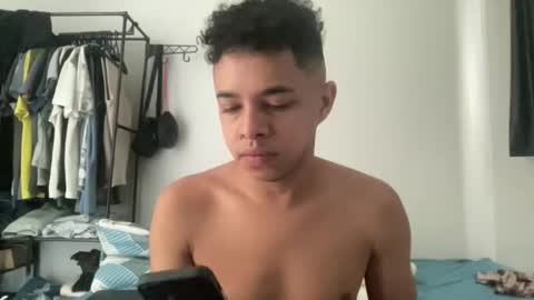 dotadinha online show from 04-23-26, 01:57