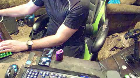 DotYourEyezez  online show from 12-06-24, 07:32