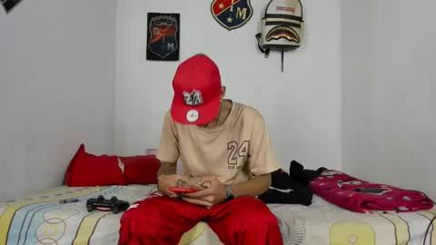 Snapshot of douglas_gallegos chatting on 12-07-24, 03:58 douglas_gallegos online show from 12-07-24, 03:58