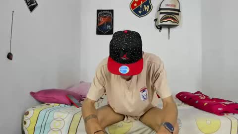 Snapshot of douglas_gallegos chatting on 12-10-24, 08:27 douglas_gallegos online show from 12-10-24, 08:27