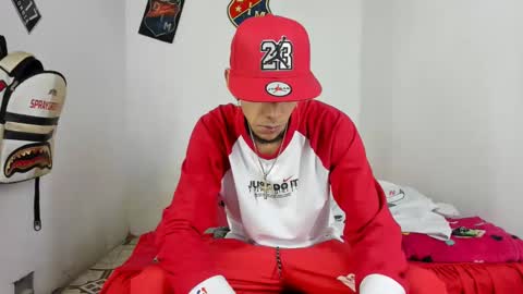 Snapshot of douglas_gallegos chatting on 02-17-25, 05:36 douglas_gallegos online show from 02-17-25, 05:36