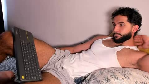 Snapshot of douglasskingjr chatting on 06-01-26, 02:19 douglasskingjr online show from 06-01-26, 02:19