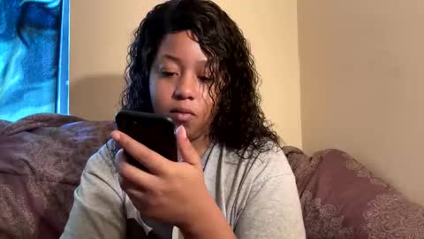 dove_love22 online show from 11-02-25, 06:54