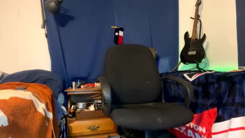 MrPirated online show from 01-23-25, 02:55