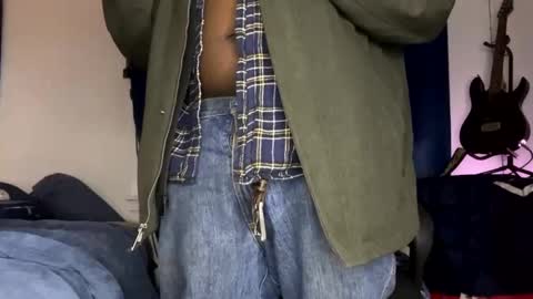 MrPirated online show from 01-24-25, 03:11