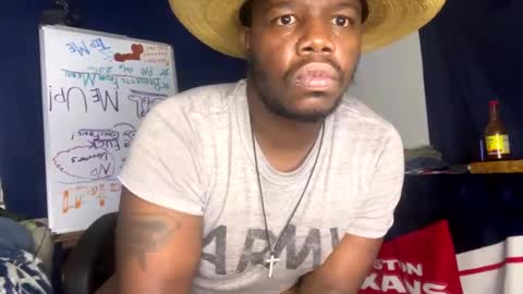 MrPirated online show from 03-09-25, 01:14