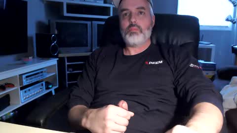 dr_dave20 online show from 01-29-25, 07:00