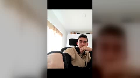 Snapshot of dr_uhz chatting on 07-15-26, 06:24 dr_uhz online show from 07-15-26, 06:24