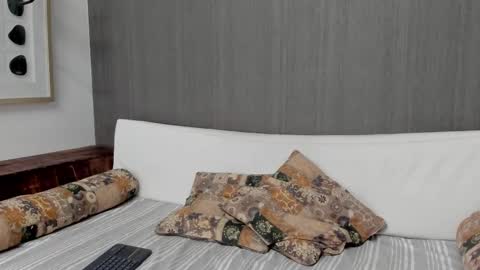 Lissa  Or DRACARYSS your dragon Queen  online show from 12-13-24, 09:57