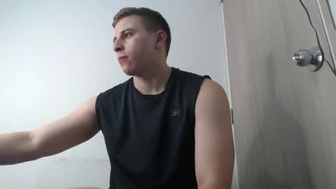draco_boy2000 online show from 05-12-26, 12:19