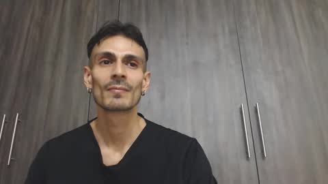 Snapshot of draco_dante chatting on 12-13-25, 09:53 charles online show from 12-13-25, 09:53