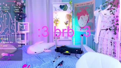 Snapshot of draculaura_ chatting on 02-01-25, 03:19 Draculaura online show from 02-01-25, 03:19