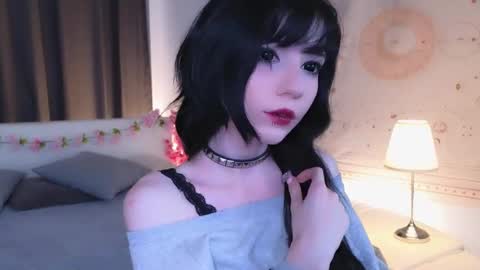 Snapshot of draculaura_ chatting on 02-16-25, 08:55 Draculaura online show from 02-16-25, 08:55