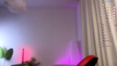 Lisbeth Salander online show from 12-21-25, 04:30