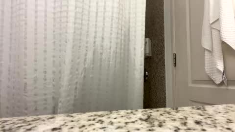 Snapshot of dragonbaron1020 chatting on 02-15-25, 12:43 dragonbaron1020 online show from 02-15-25, 12:43