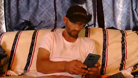 Snapshot of dragonoid96 chatting on 06-16-26, 12:19 lovemachine online show from 06-16-26, 12:19