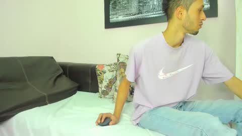 Drake and Zara online show from 11-26-25, 12:28