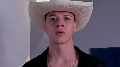 drake_carter1 online show from 09-28-25, 01:11