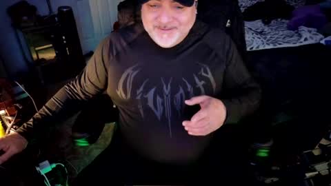 Snapshot of drake_r_darkrose chatting on 07-17-26, 01:56 Drake D Vamp aka Drake DarkRose online show from 07-17-26, 01:56