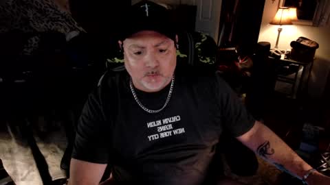 Snapshot of drake_r_darkrose chatting on 07-19-26, 04:16 Drake D Vamp aka Drake DarkRose online show from 07-19-26, 04:16