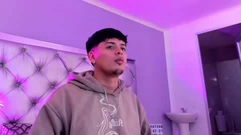 drakeeee online show from 11-27-25, 01:24