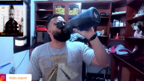 Snapshot of drako_argenti_ chatting on 12-07-24, 03:52 Drako online show from 12-07-24, 03:52