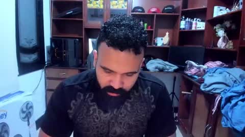 Snapshot of drako_argenti_ chatting on 12-14-24, 06:56 Drako online show from 12-14-24, 06:56