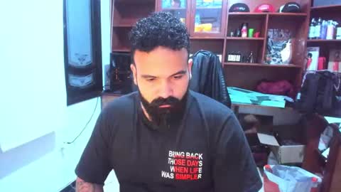 Snapshot of drako_argenti_ chatting on 01-21-25, 03:37 Drako online show from 01-21-25, 03:37