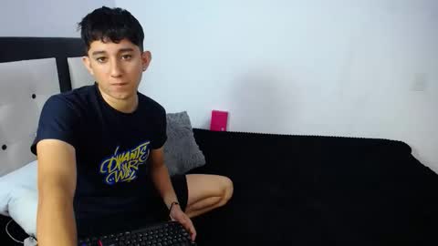 -- nicolle and jhon -- online show from 04-27-26, 07:39