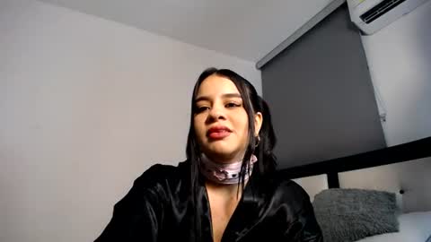 -- nicolle and jhon -- online show from 06-28-26, 06:30