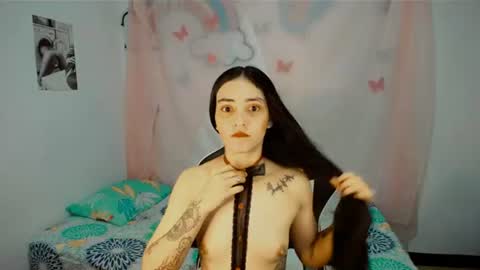 Snapshot of dream__girls69944 chatting on 07-20-26, 08:06 sharon online show from 07-20-26, 08:06