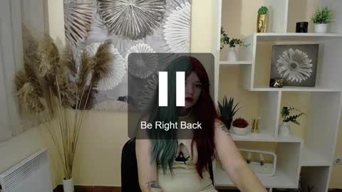 Snapshot of dream_caster_ chatting on 10-17-25, 10:51 dream caster online show from 10-17-25, 10:51