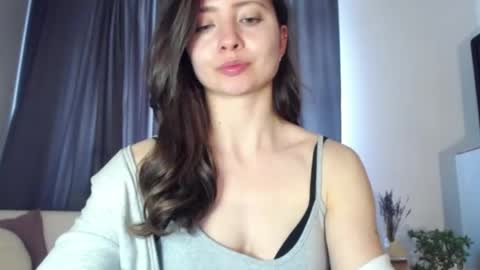 Nicole online show from 04-21-26, 07:03