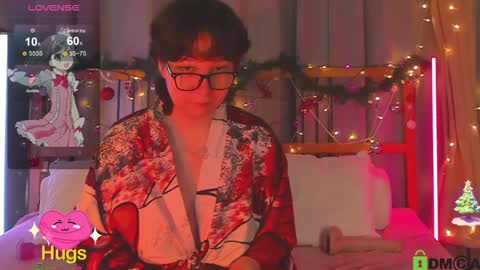 Snapshot of dreamgirllove chatting on 12-23-24, 02:02 Billy online show from 12-23-24, 02:02